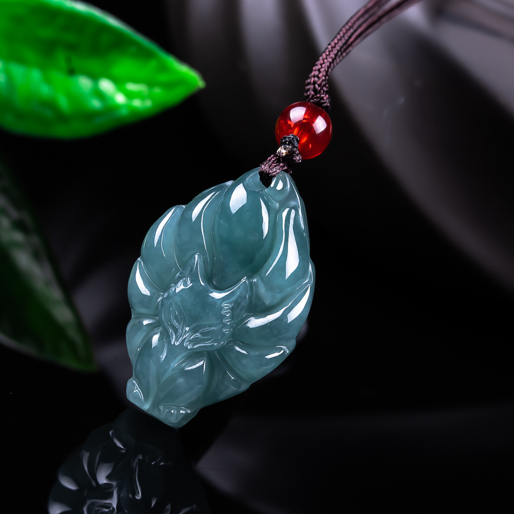 Jewelry & Watches Vitopoulos - 천연 버마산 경옥 여우 펜던트 목걸이